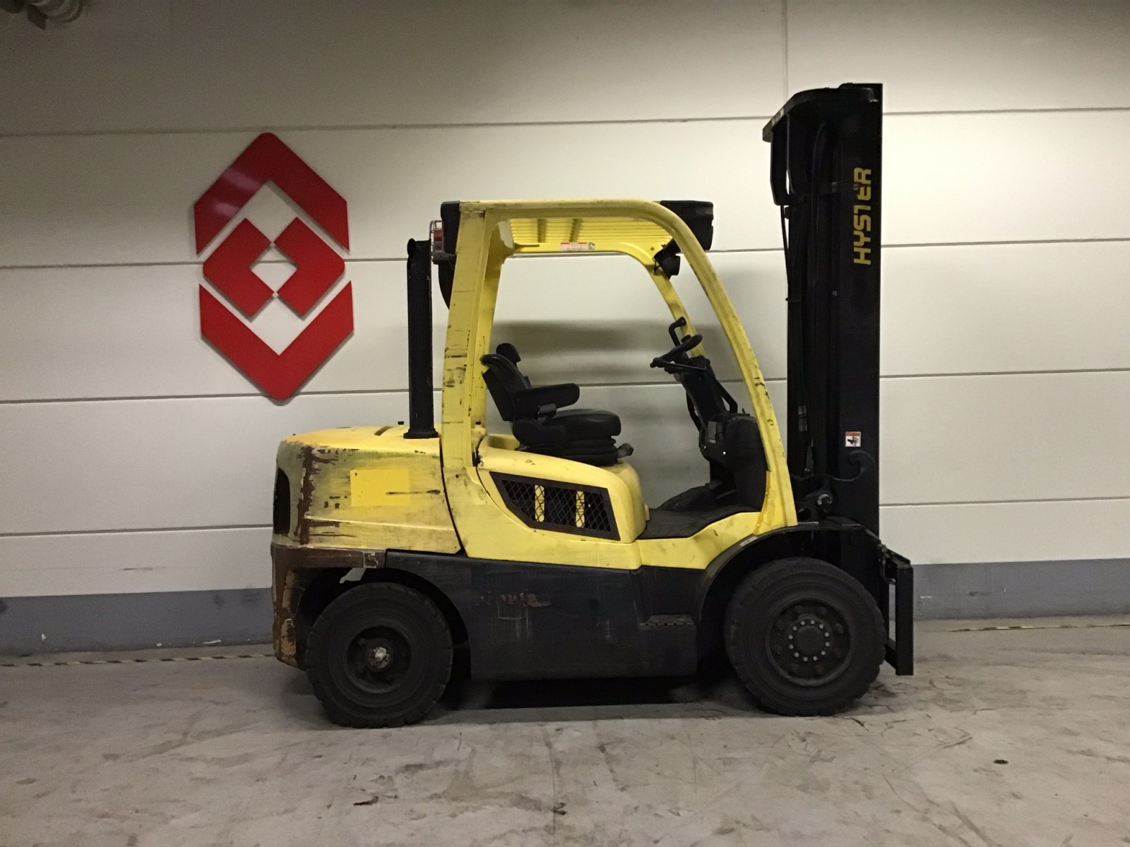 Hyster H4 0ft Diesel 4 Whl Counterbalanced Forklift 10t For Sale Forkliftcenter