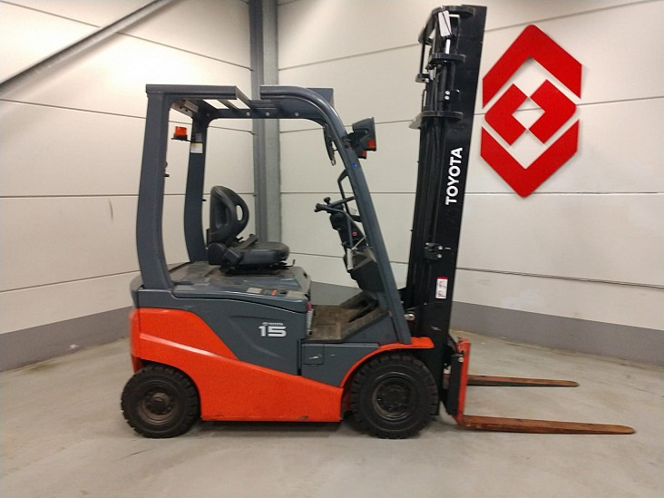 4 Whl Counterbalanced Forklift <10t8FBN15